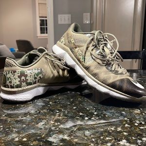 Nike Flyweave CJ81. Size 11.5. Camo